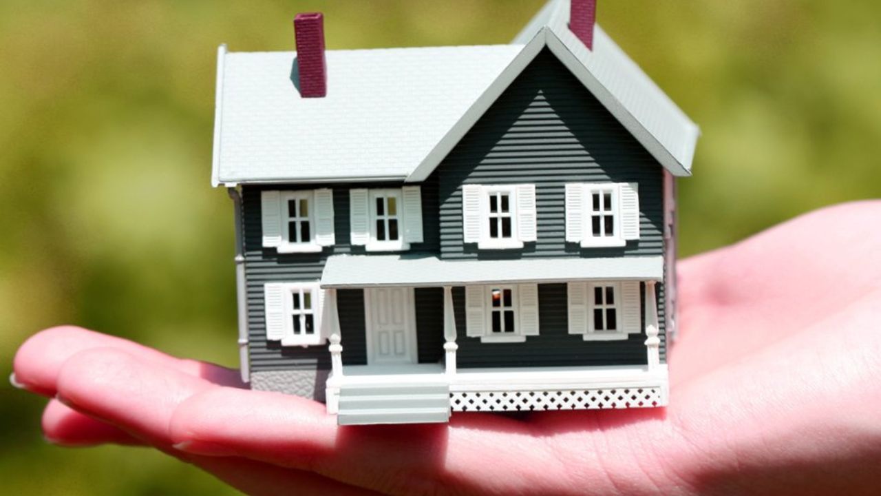 Real estate news: प्रॉपर्टी खरीदते समय रखें इन जरूरी बातों का ध्यान, नहीं होगा नुकसान