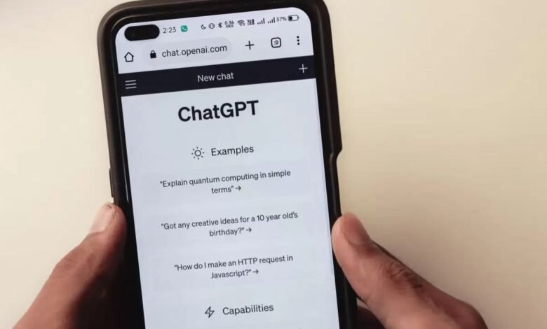 ChatGPT: पुरानी यादें अब दिखेंगी नए रंगों में ChatGPT से पाएं सालों पुरानी फोटो को न