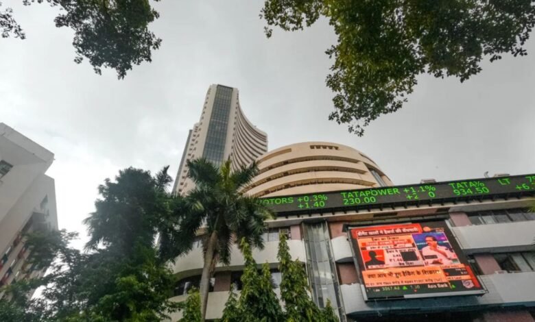 STOCK MARKETING: अमेरिका की राहत ने बदली चाल! शेयर बाजार ने मारी ऊंची उड़ान