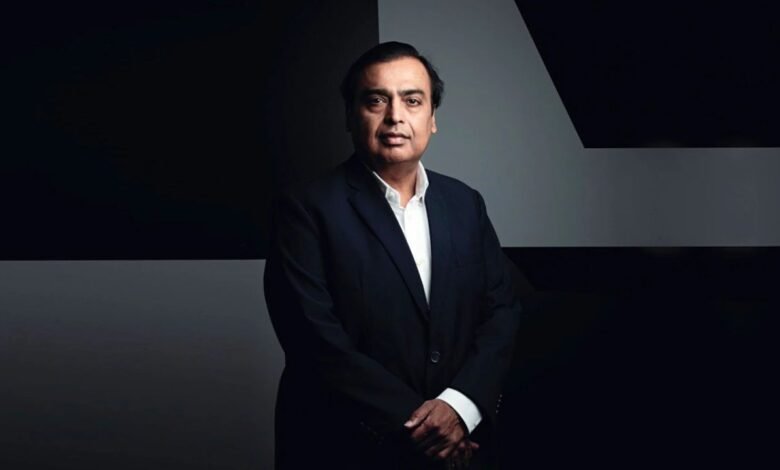 Mukesh Ambani Birthday Special: मुकेश अंबानी का जन्मदिन और उनकी शानदार उपलब्धियाँ! संघर्षों के बीच सफलता की मिसाल