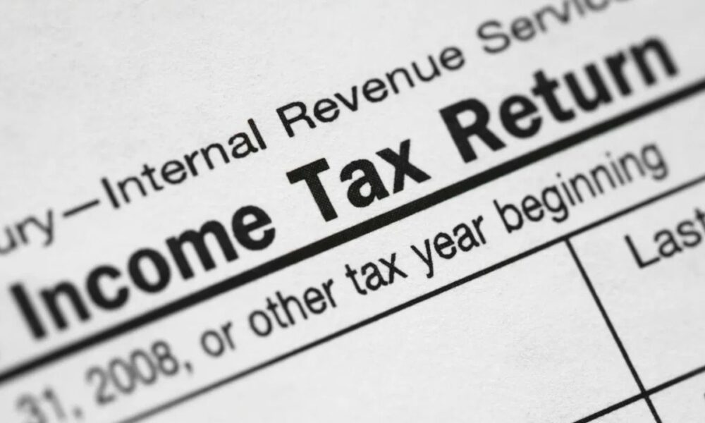 Income Tax Return: ITR-1 फॉर्म की पूरी जानकारी जानिए कौन कर सकता है इसका इस्तेमाल