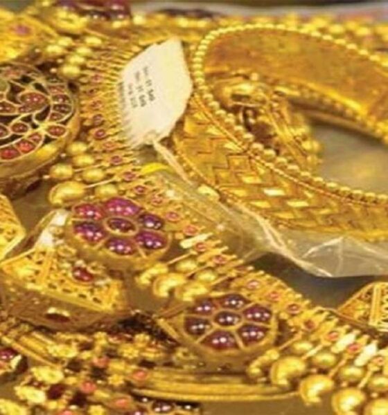 Gold Tax: क्या सच में कभी नहीं गिरती सोने की कीमत, जानिए चौंकाने वाली बातें!