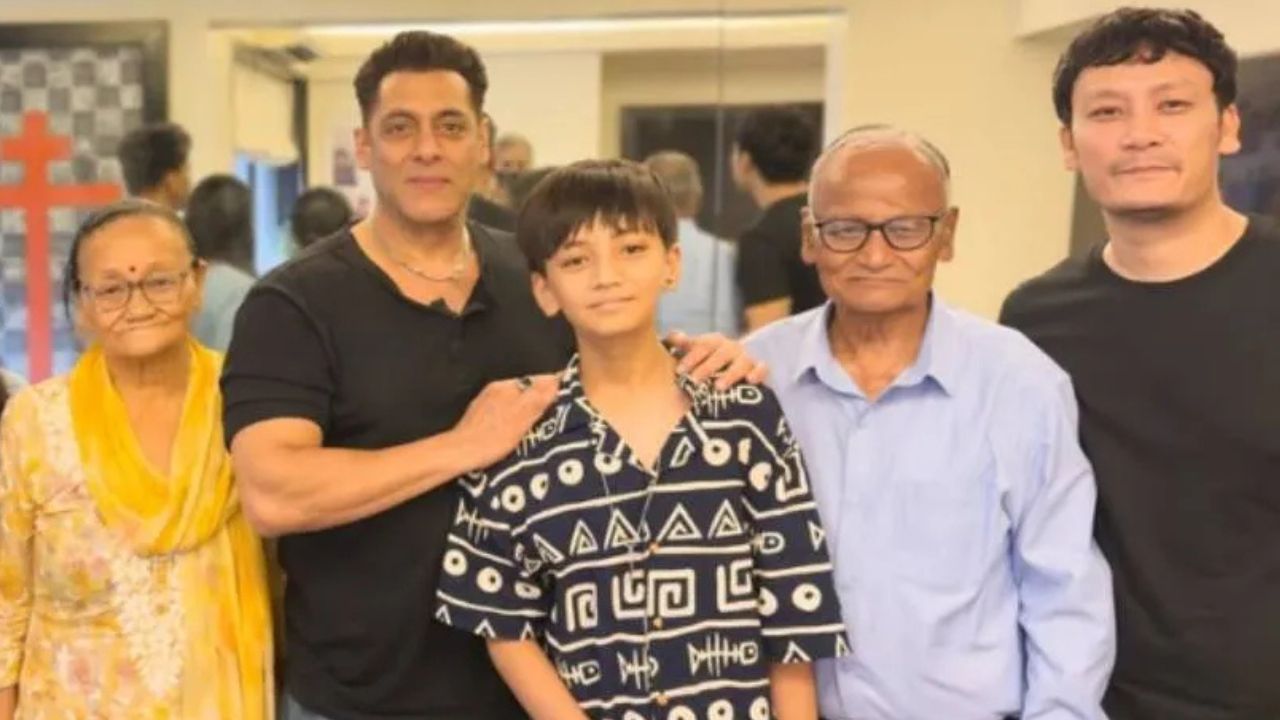 Salman Khan: भाईजान की वापसी से हिला इंटरनेट! सलमान की बॉडी देखकर दंग रह गए फैंस