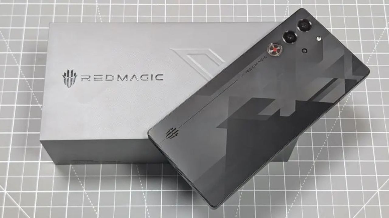 Nubia Redmagic 10s Pro: 24GB रैम और इन-डिस्प्ले कैमरे वाला स्मार्टफोन करेगा बाजार में धमाका, जानिए इसकी पूरी डिटेल