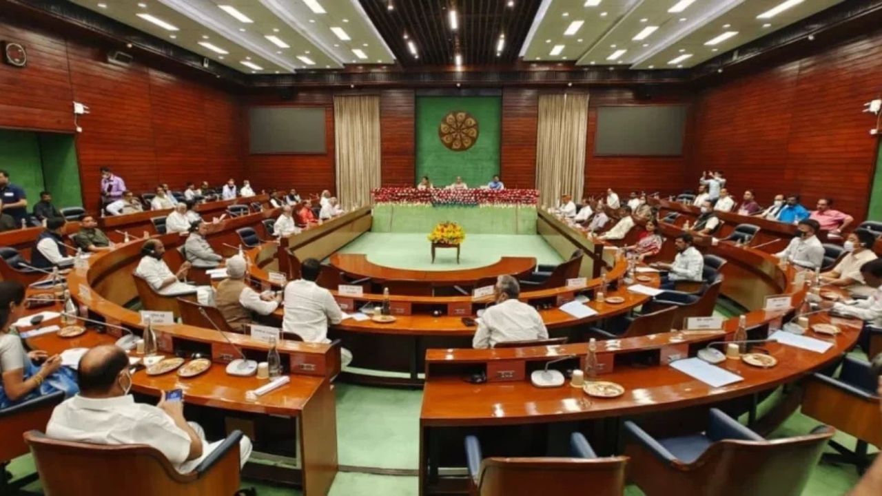 Monsoon Session of Parliament 2025: जन विश्वास से लेकर खेल प्रशासन तक, सरकार ला रही है नए कानून! जानिए अंदर की रणनीति