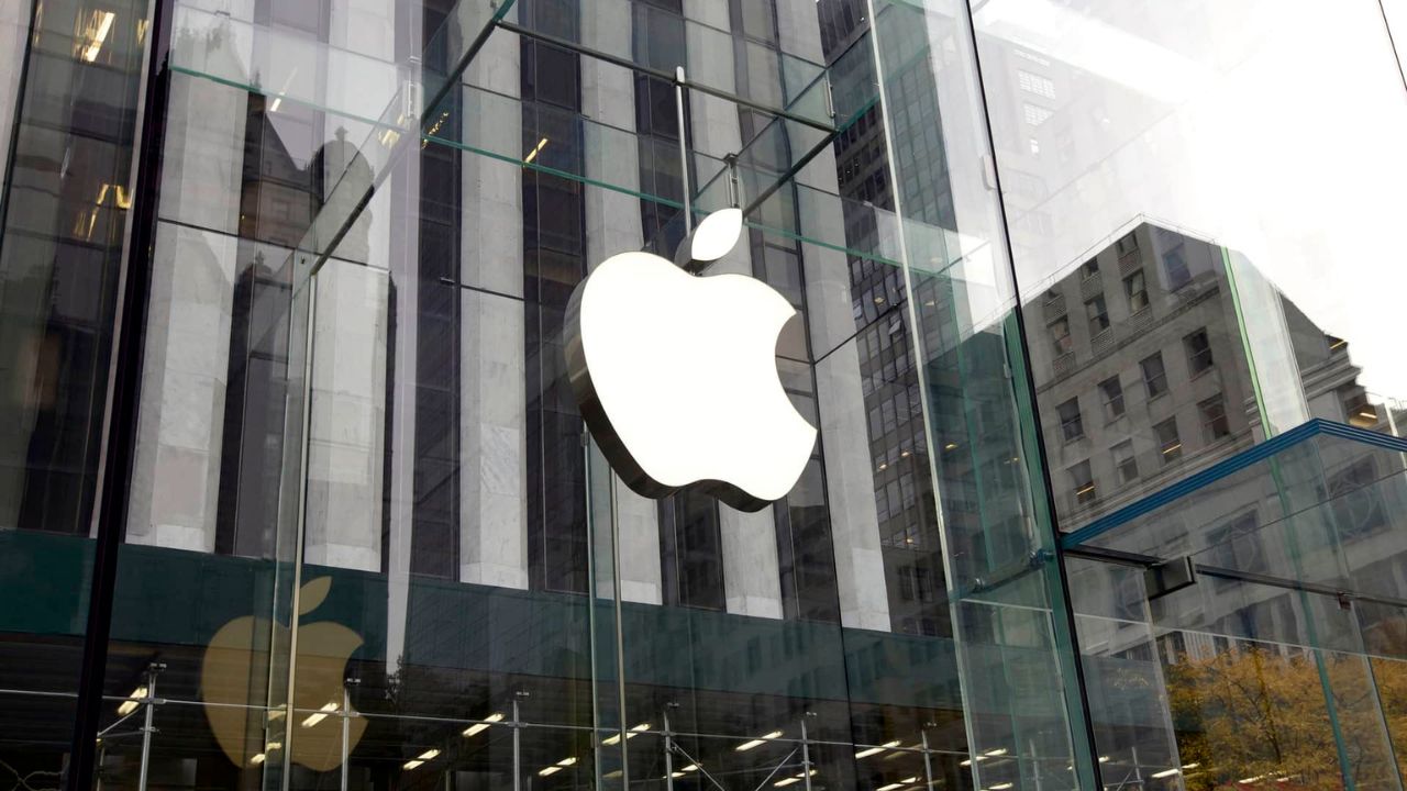 Apple iPad Pro में आने वाला है बड़ा बदलाव! डुअल सेल्फी कैमरा और M5 चिपसेट का धमाका