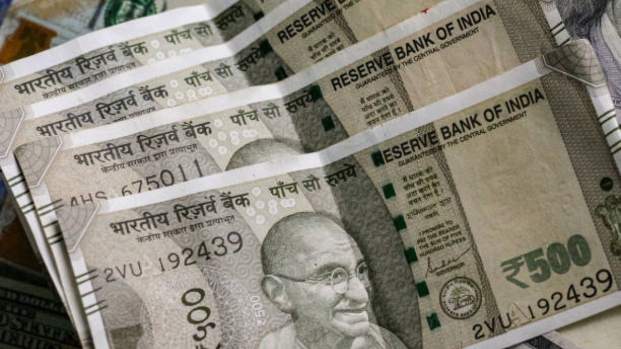DA Hike Alert: अक्टूबर में आएगी खुशखबरी? केंद्रीय कर्मचारियों को मिल सकता है 3% डीए बढ़ोतरी का तोहफा