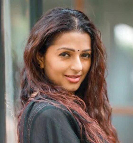 Bhumika Chawla: तेरे नाम की सिंपल एक्ट्रेस का दर्द – जब बड़ी-बड़ी फिल्मों से रिप्लेस कर दी गई Bhumika Chawla