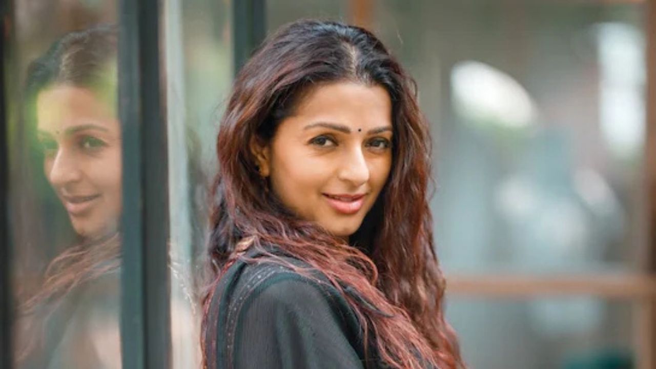 Bhumika Chawla: तेरे नाम की सिंपल एक्ट्रेस का दर्द – जब बड़ी-बड़ी फिल्मों से रिप्लेस कर दी गई Bhumika Chawla