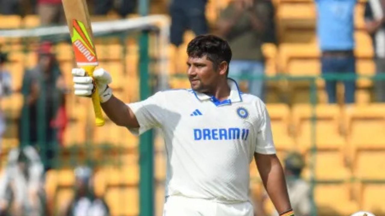 Sarfaraz Khan Century: सरफ़राज़ खान ने शानदार शतकीय पारी खेलकर टीम इंडिया में वापसी का दावा किया
