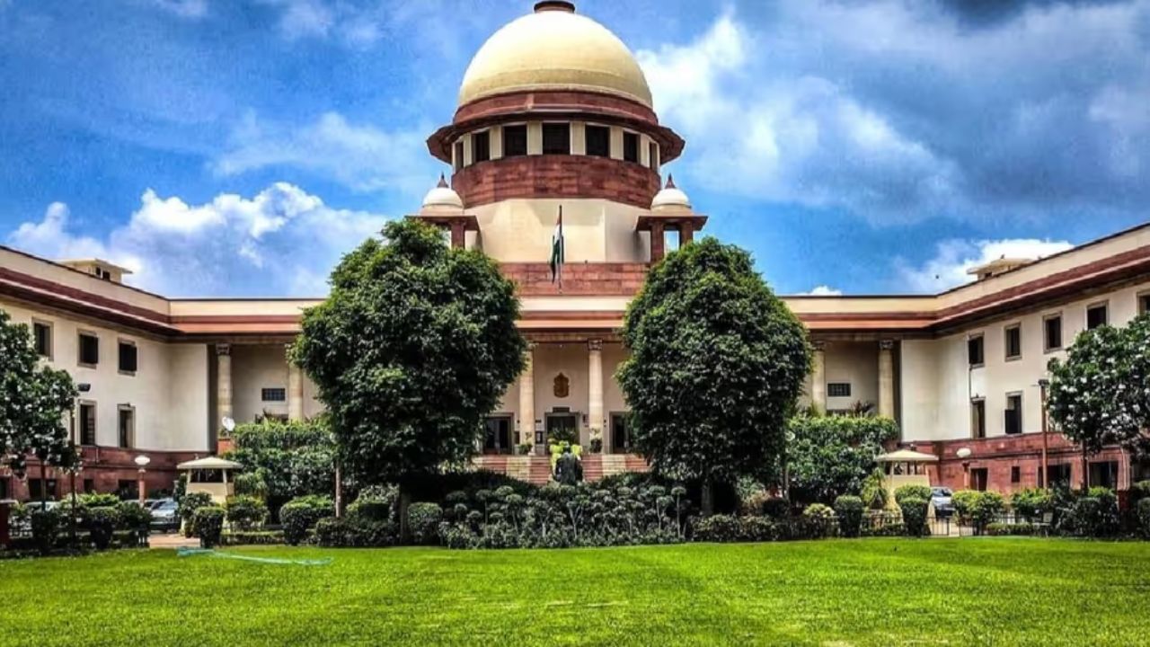 Supreme Court: गेमिंग के नाम पर जुआ? सुप्रीम कोर्ट ने सभी राज्यों को किया तलब, सट्टा ऐप्स पर फैसला जल्द