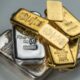 Gold-Silver Prices Today: सोने में हल्की गिरावट, चांदी ने मारी छलांग! जानें आज के ताज़ा रेट और निवेश की सलाह