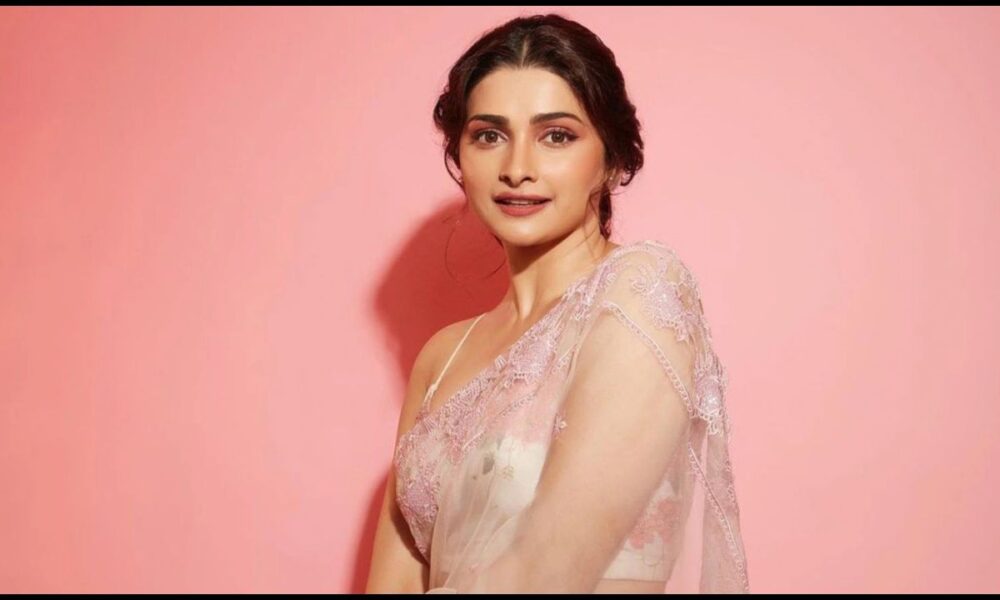 टीवी की चमक से बॉलीवुड की राह तक, Prachi Desai के करियर और दिल टूटने की अनकही कहानी
