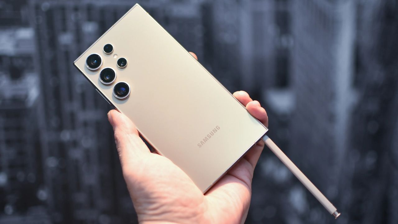 Samsung Galaxy S25 पर सबसे बड़ी कीमत कटौती, अब ₹12,000 तक सस्ता खरीदें और बैंक ऑफर्स का लाभ उठाएं