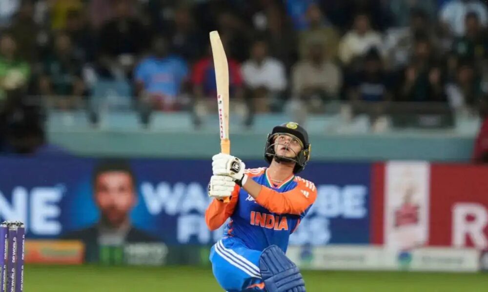 Abhishek Sharma ने पाकिस्तान के तेज गेंदबाजों Shaheen Afridi और Haris Rauf को उनके ही खेल में जवाब दिया