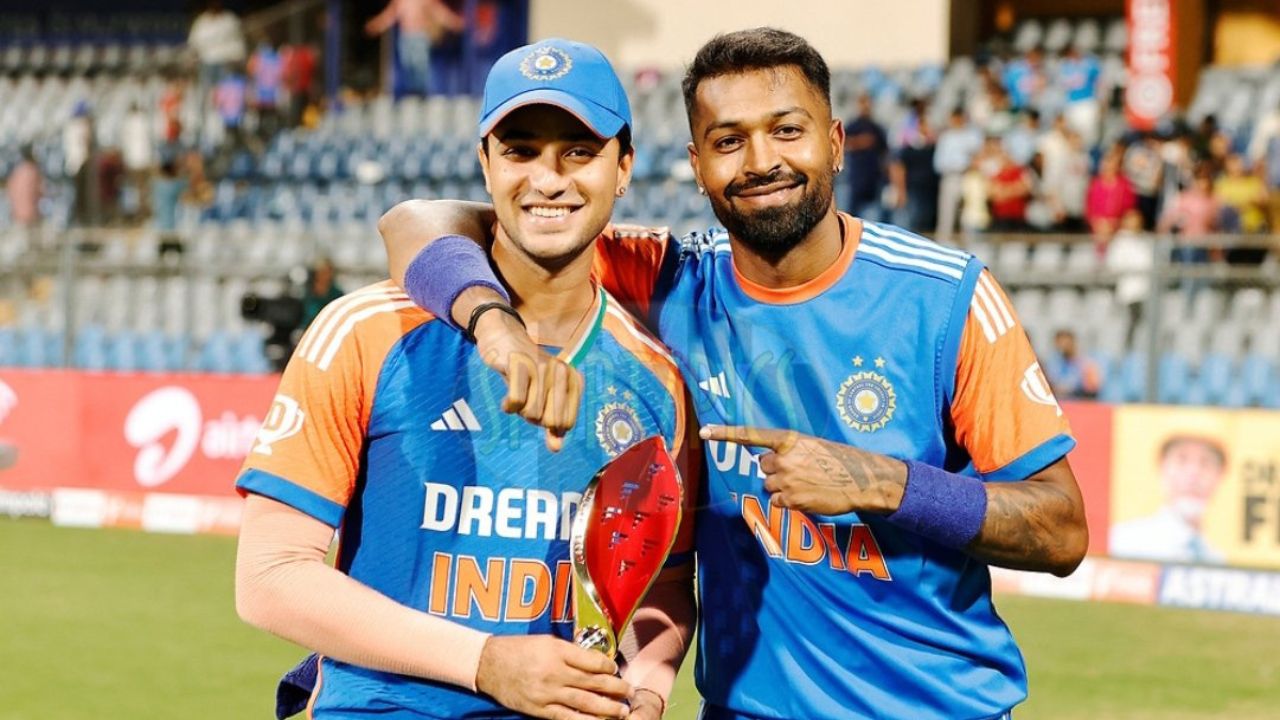 Hardik Pandya ने पकड़े दो शानदार कैच, Virat को पीछे छोड़ा, अब नजरें Dhoni और Rohit के रिकॉर्ड पर