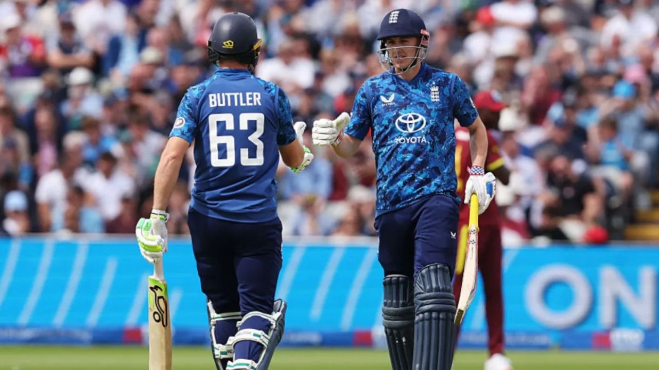 New Zealand vs England ODI Series: 10 साल बाद इंग्लैंड की शर्मनाक हार, न्यूजीलैंड ने फिर उधेड़ी टीम की बल्लेबाज़ी की पोल