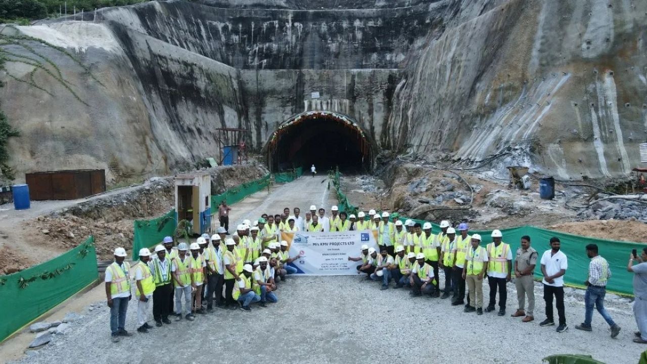 छत्तीसगढ़ का पहला राष्ट्रीय राजमार्ग सुरंग तैयार, रायपुर-विशाखापत्तनम मार्ग पर यातायात मार्च-अप्रैल 2026 से शुरू