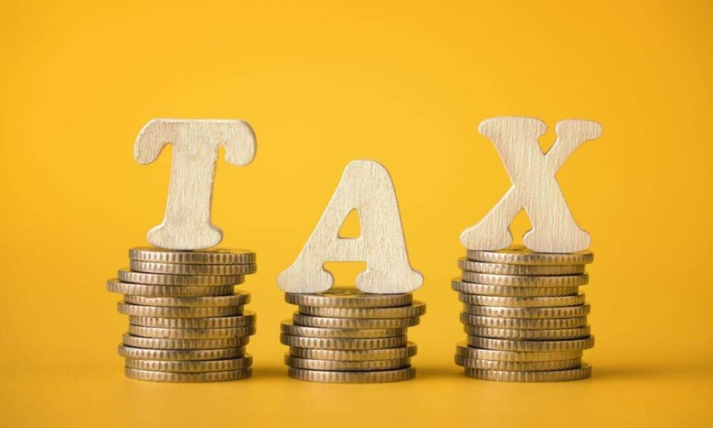 Tax Collection: कॉर्पोरेट टैक्स में इजाफा और रिफंड में गिरावट से बढ़ी सरकार की आमदनी, ₹5.02 लाख करोड़ हुई कलेक्शन