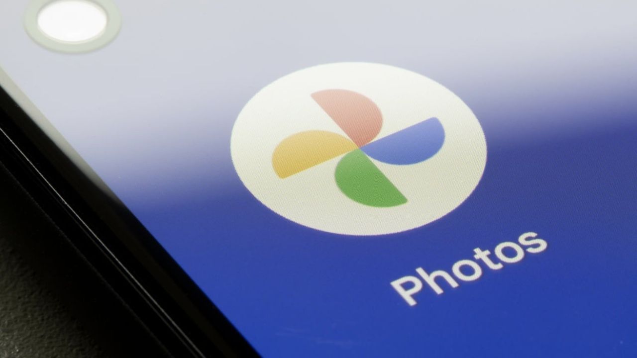 Google Photos में नया Me Meme फीचर, अब अपनी फोटो को एक क्लिक में बनाएं मज़ेदार और AI जनरेटेड मीम