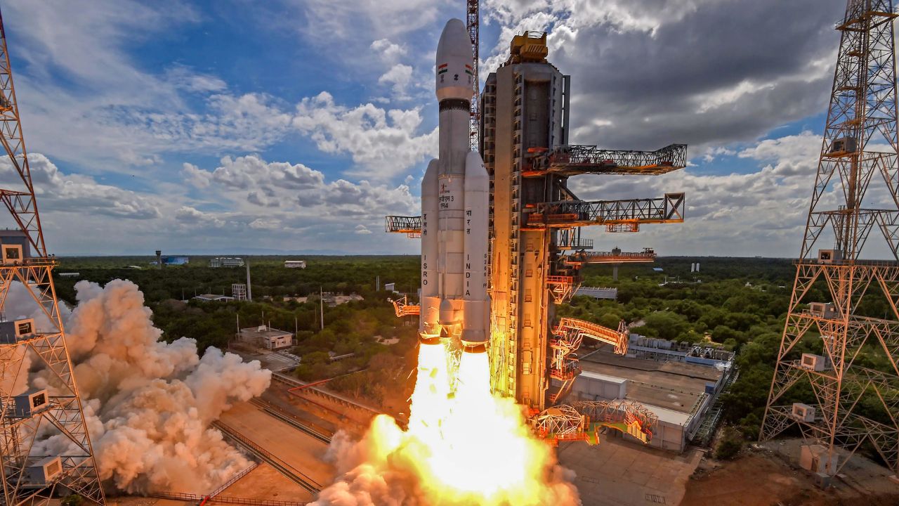 ISRO का बड़ा मिशन! LVM3 से लॉन्च होगा 4400 किलो का CMS-03 सैटेलाइट. नौसेना की ताकत बढ़ेगी