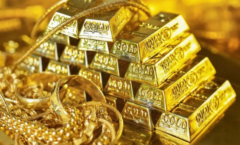 सोने-चांदी की कीमतों में गिरावट! फ्यूचर मार्केट में निवेशकों की चिंता बढ़ी- देखें आज के रेट