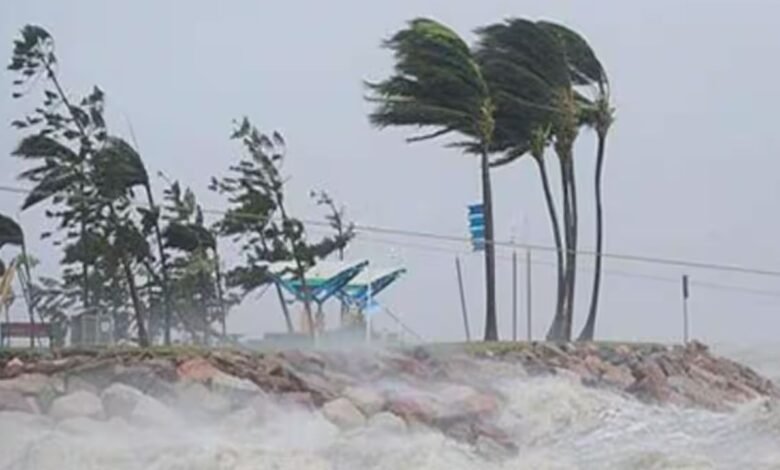 Climate Risk Index: खराब मौसम ने भारत को झटका दिया, जलवायु संकट में मौतों के मामले में देश बना विश्व में नंबर 9