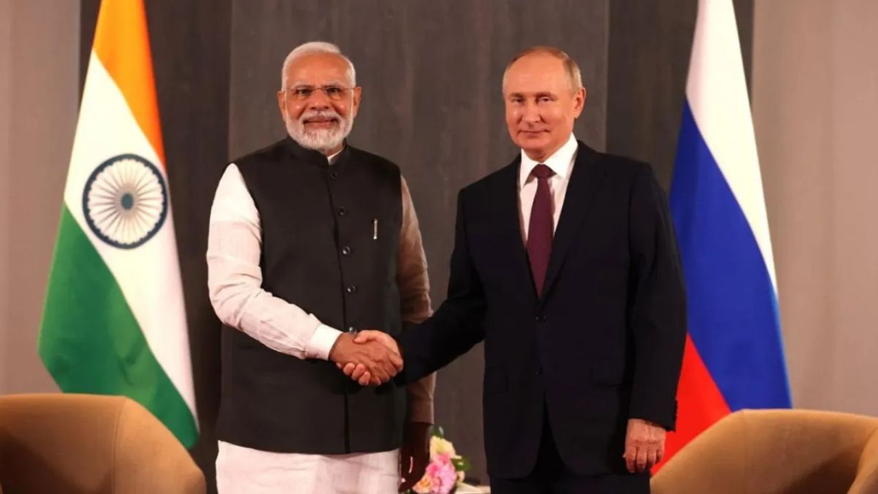 Putin India Visit: रूस पर निर्भरता घटने के बीच पुतिन भारत दौरे पर, रक्षा और ऊर्जा साझेदारी पर होगी अहम बातचीत