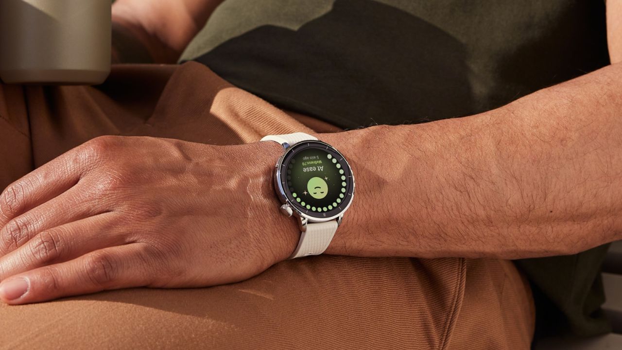 OnePlus Watch Lite आ रहा है! एंट्री-लेवल स्मार्टवॉच में मिलेंगे स्वास्थ्य और फिटनेस फीचर्स, कीमत भी होगी कम