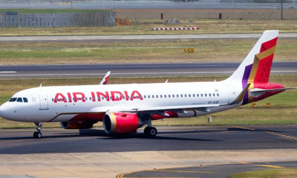 Air India का बड़ा कदम! पायलट्स के लिए रिक्रूटमेंट शुरू, Indigo संकट में सोशल मीडिया पर मचा हड़कंप