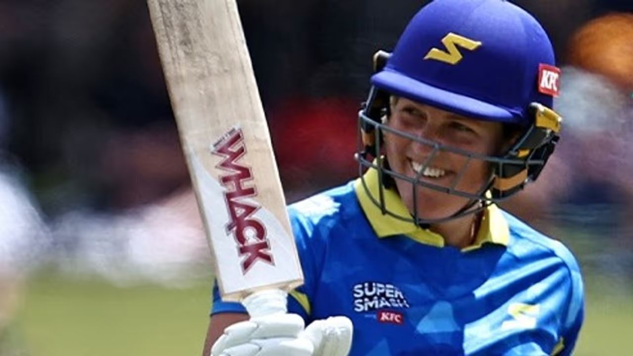 Women's Super Smash 2025: वुमेन्स सुपर स्मैश में ओटागो का धमाका, लॉरा हैरिस की तूफानी पारी ने जीता मुकाबला