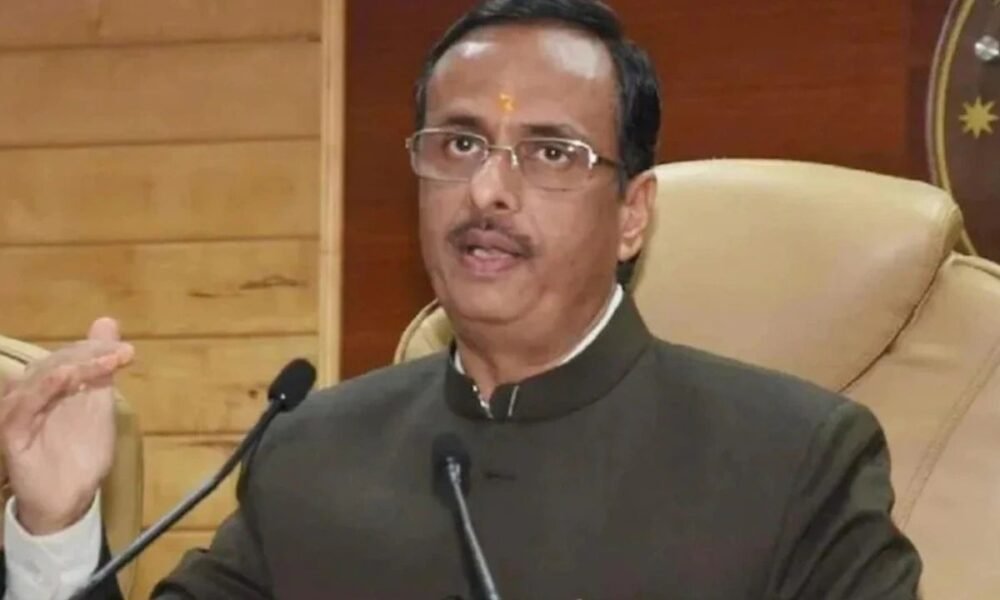 Turkman Gate Violence: दिनेश शर्मा का सपा सांसद नदवी को तिहाड़ जेल भेजने की धमकी, देखें पूरी खबर