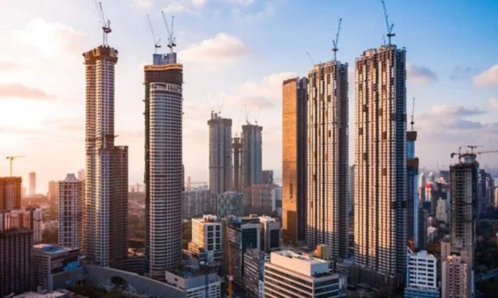 Budget 2026 में रियल एस्टेट को उद्योग का दर्जा मिलने की बड़ी उम्मीदें