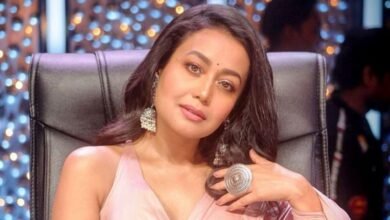 नेहा कक्कड़ ने अचानक सोशल मीडिया से लिया ब्रेक, फैंस में गहरा शोक और चिंता