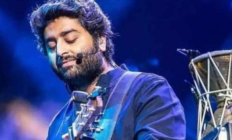 अरिजीत सिंह के प्लेबैक संन्यास से बॉलीवुड में हलचल, स्वानंद किरकिरे बोले बड़ा नुकसान