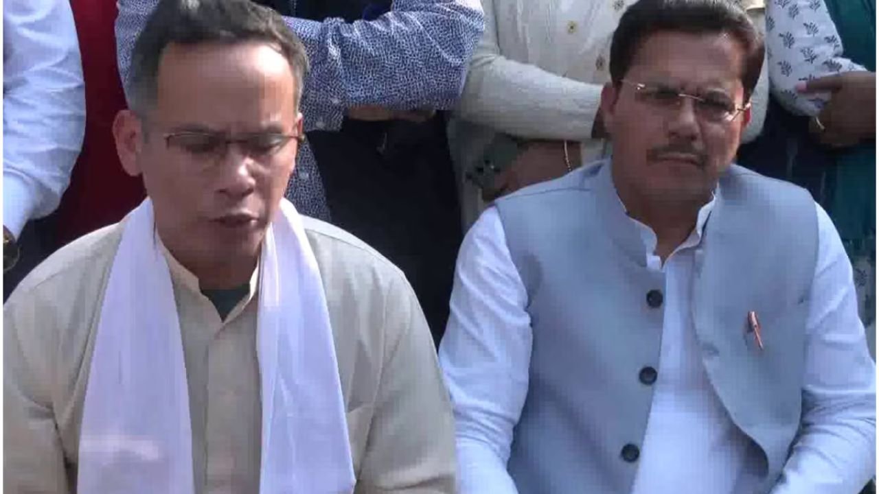 Political News: कांग्रेस हाई कमान बोरा को मनाने में लगी, बोरा ने मांगा अंतिम फैसला लेने का समय