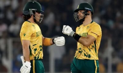 Lockie Ferguson: T20 वर्ल्ड कप के बीच न्यूजीलैंड को झटका. लॉकी फर्ग्यूसन अचानक टूर्नामेंट छोड़ लौटे