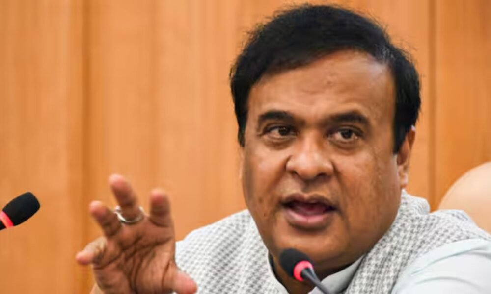 Himanta Biswa Sarma वीडियो विवाद में फंसे, FIR न होने पर विपक्ष ने कोर्ट में मामला दायर किया