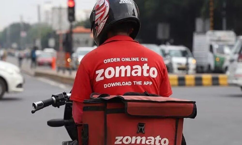 Zomato ने बढ़ाई प्लेटफॉर्म फीस, हर ऑर्डर पर यूजर्स को ज्यादा पैसा चुकाना पड़ेगा