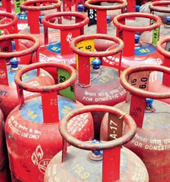 घरेलू गैस सिलेंडरों में 14.2 किलोग्राम की जगह 10 किलोग्राम की संभावना