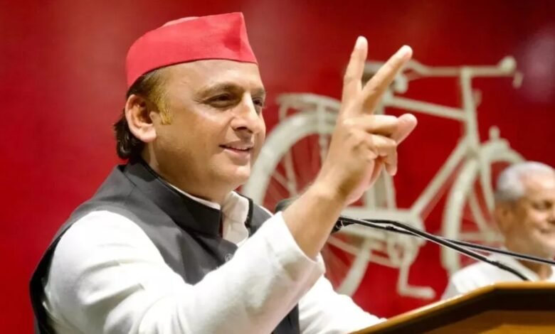 2027 चुनाव से पहले अखिलेश यादव का बड़ा दांव, मुफ्त बिजली और महिलाओं को पेंशन का ऐलान