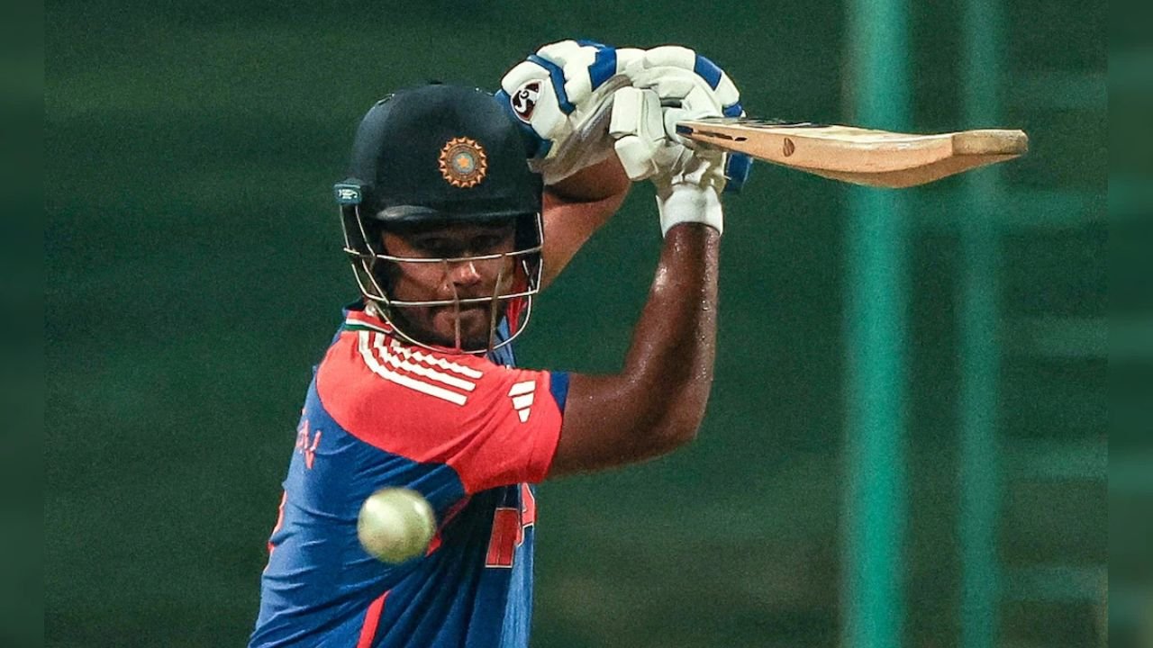 संजू सैमसन की धमाकेदार फॉर्म, ICC प्लेयर ऑफ द मंथ रेस में बड़ा मुकाबला