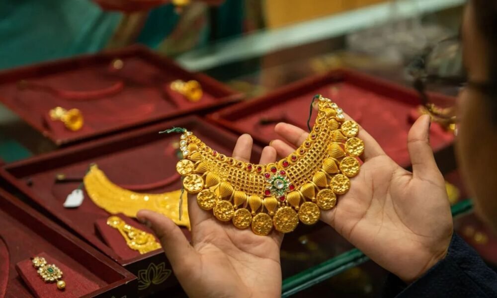 सोना चांदी के दामों में बड़ा बदलाव निवेशकों के लिए जरूरी अपडेट जारी