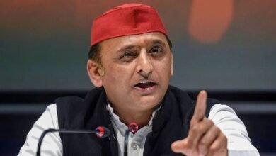 अखिलेश के करीबी का कांग्रेस पर तीखा वार अंदरखाने की राजनीति पर सवाल