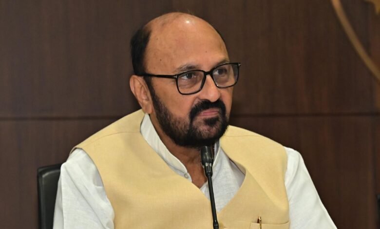 सैफई फंड विवाद पर मंत्री का बड़ा हमला विपक्ष पर लगाए गंभीर आरोप