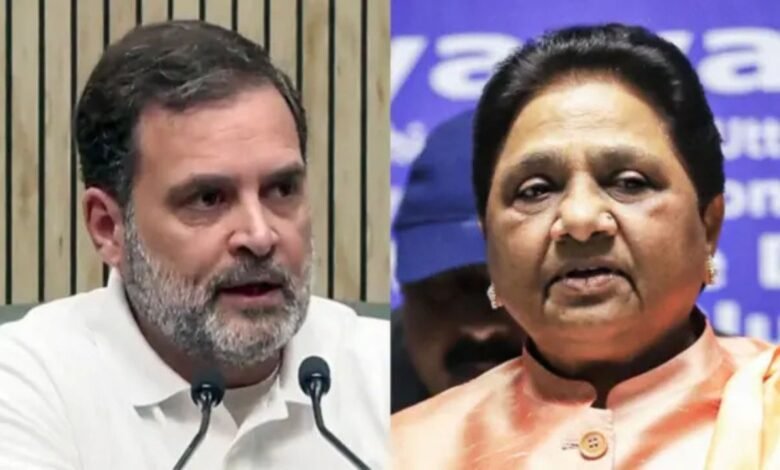 मायावती से मिलने पहुंचे कांग्रेस नेता, सियासी गठजोड़ की अटकलें तेज