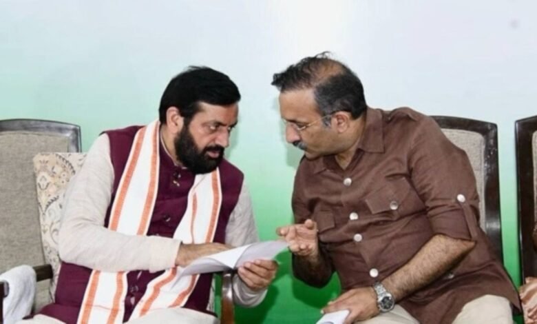 हरियाणा CM के सचिव तरुण भंडारी का भयानक सड़क हादसा, नीलगायों से टकराव