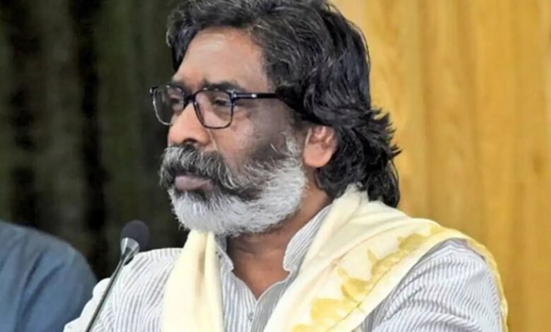 मनी लॉन्ड्रिंग केस में हेमंत सोरेन को बड़ा झटका