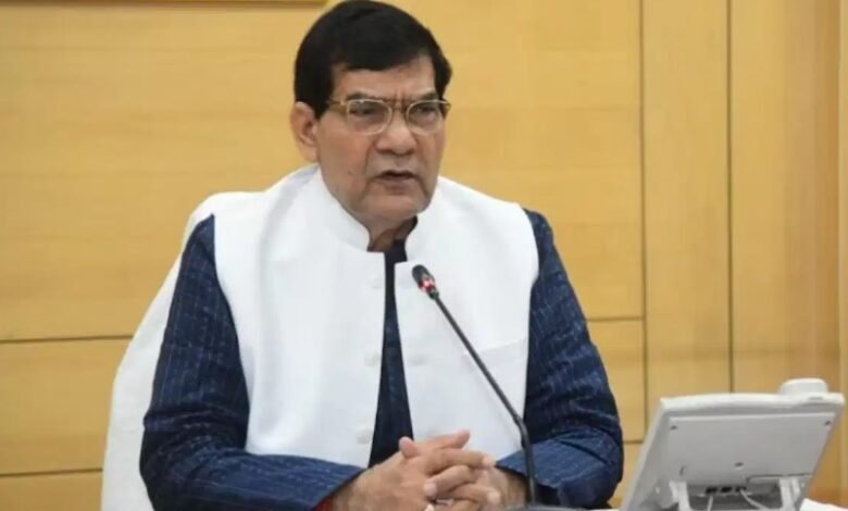 बिना जानकारी बिजली महंगी क्यों की? UPPCL पर भड़के ऊर्जा मंत्री ए.के. शर्मा, चेयरमैन को लिखा कड़ा पत्र