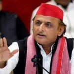 अखिलेश यादव को लेकर लगे विवादित होर्डिंग, यूपी राजनीति में हलचल